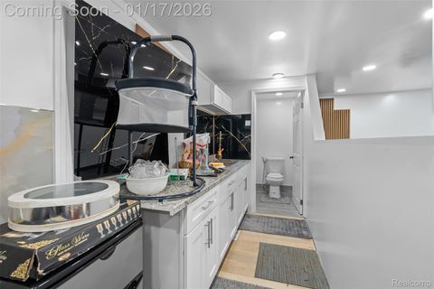 Tiny photo for 22321 Cleveland Street, Dearborn City, MI 48124 (MLS # 20251062083)