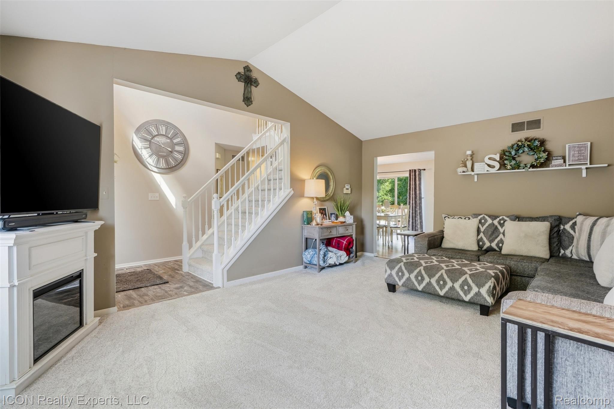 2100 Ore Creek Lane
