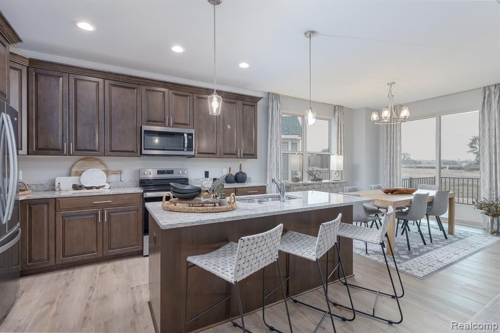 3894 Chatham Place 98