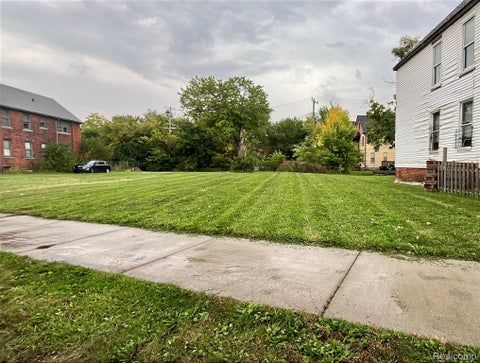 Photo for 4153 W Warren Avenue