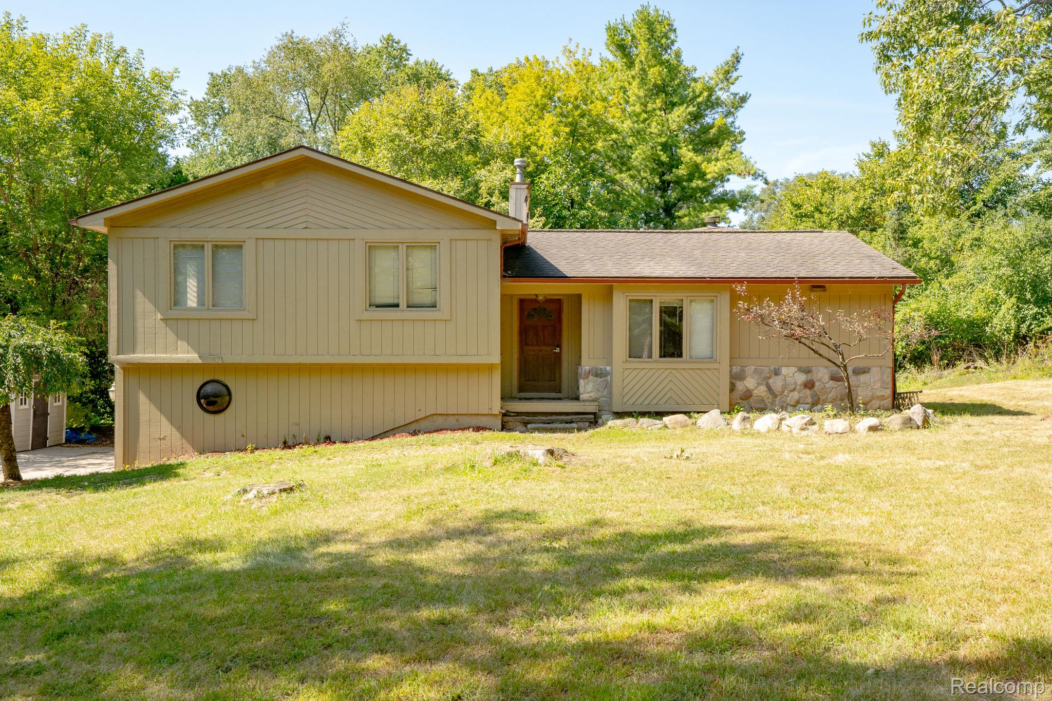 26583 Holly Hill Drive