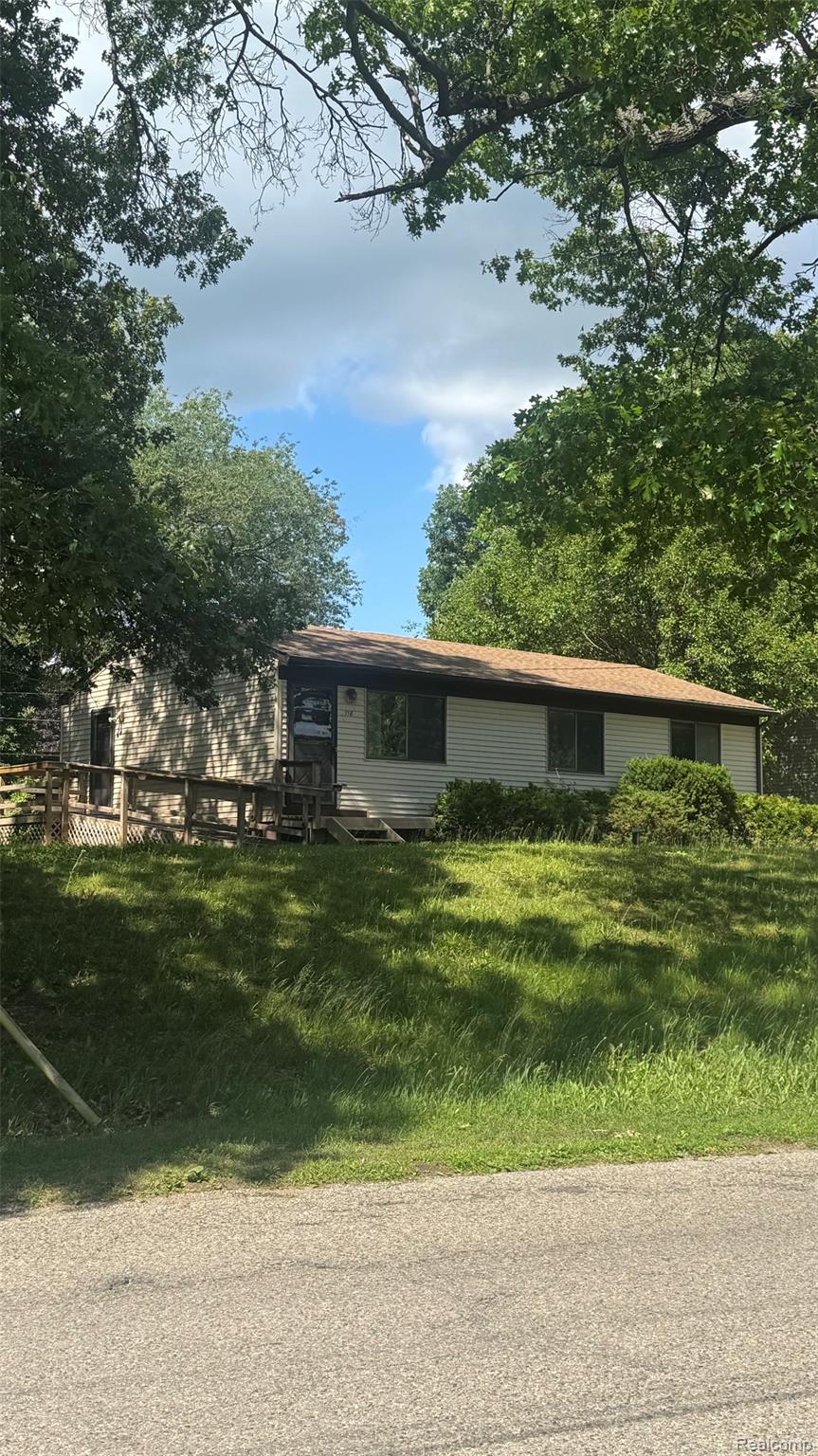 718 W Baker Road
