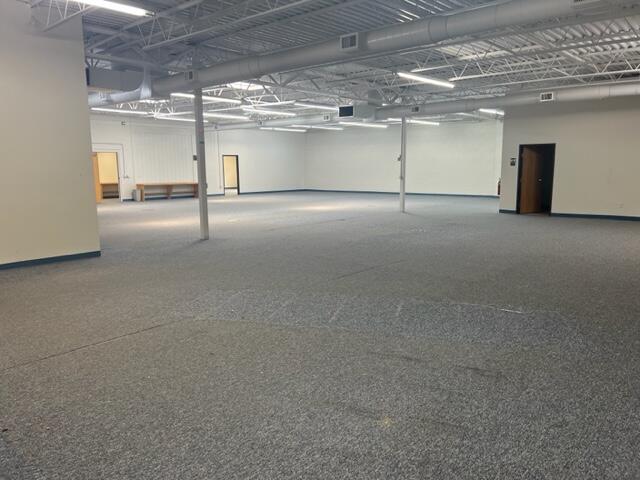 8116 Fulton Street E