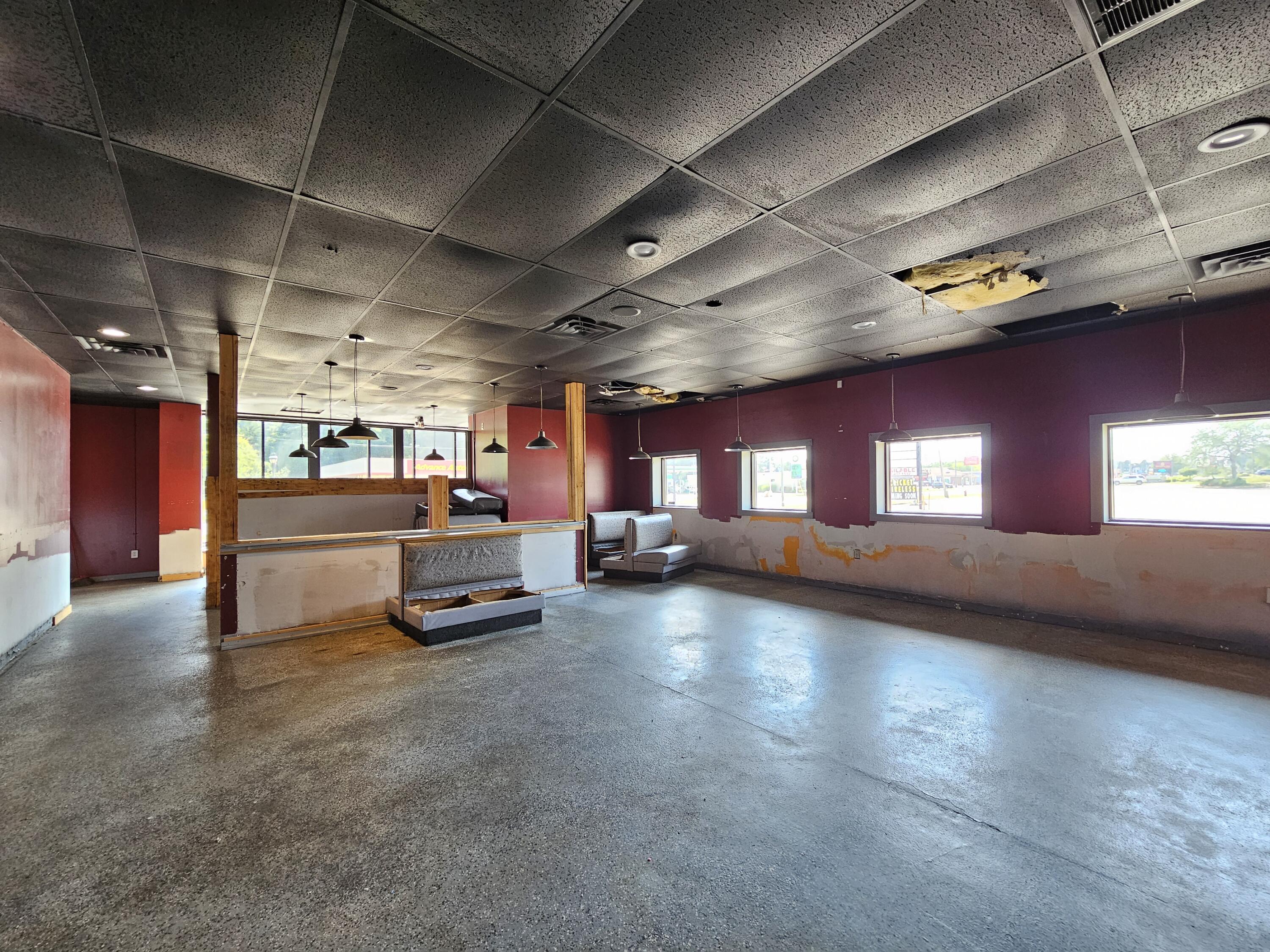 1025 W Main Street 1013