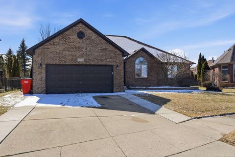 19732 Fillmore Dr Drive Macomb Township MI 48044