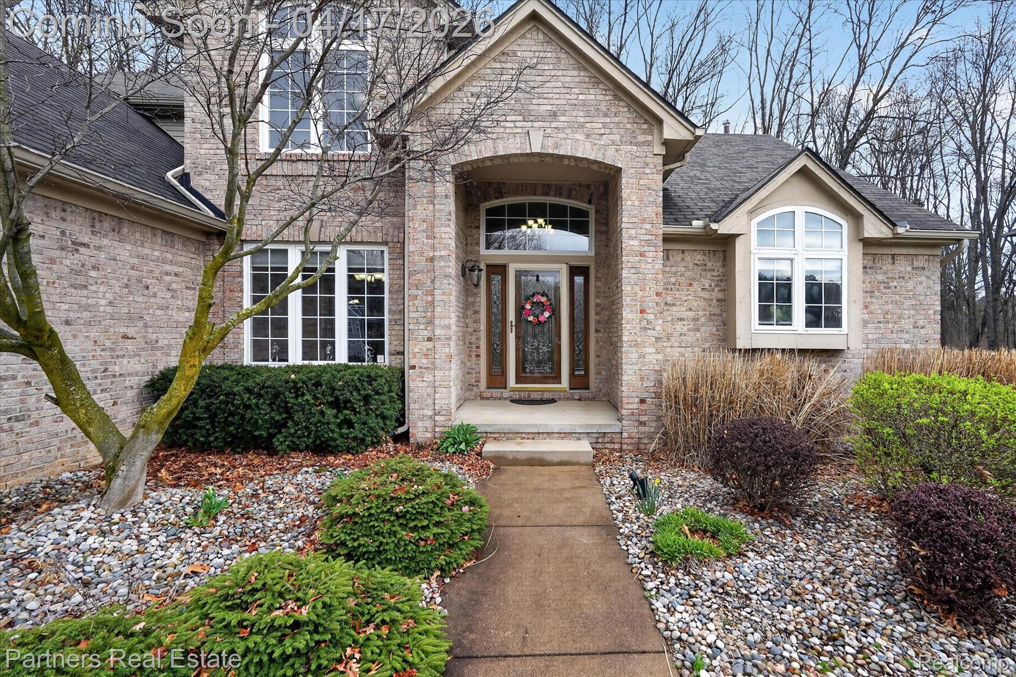 112 Summer Shade Drive