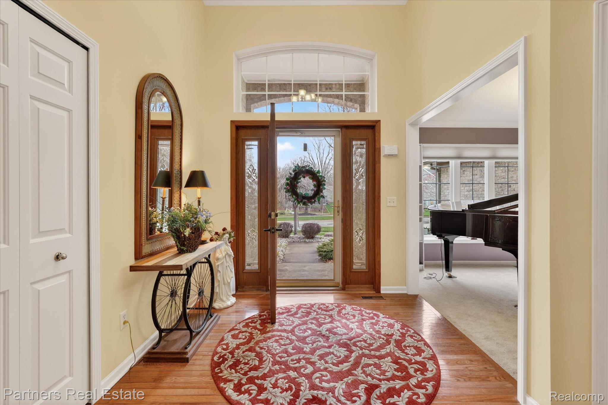 112 Summer Shade Drive