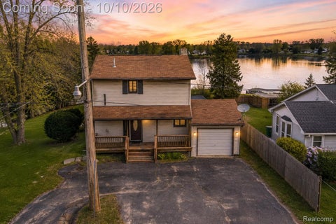 Photo for 10094 Elizabeth Lake Road