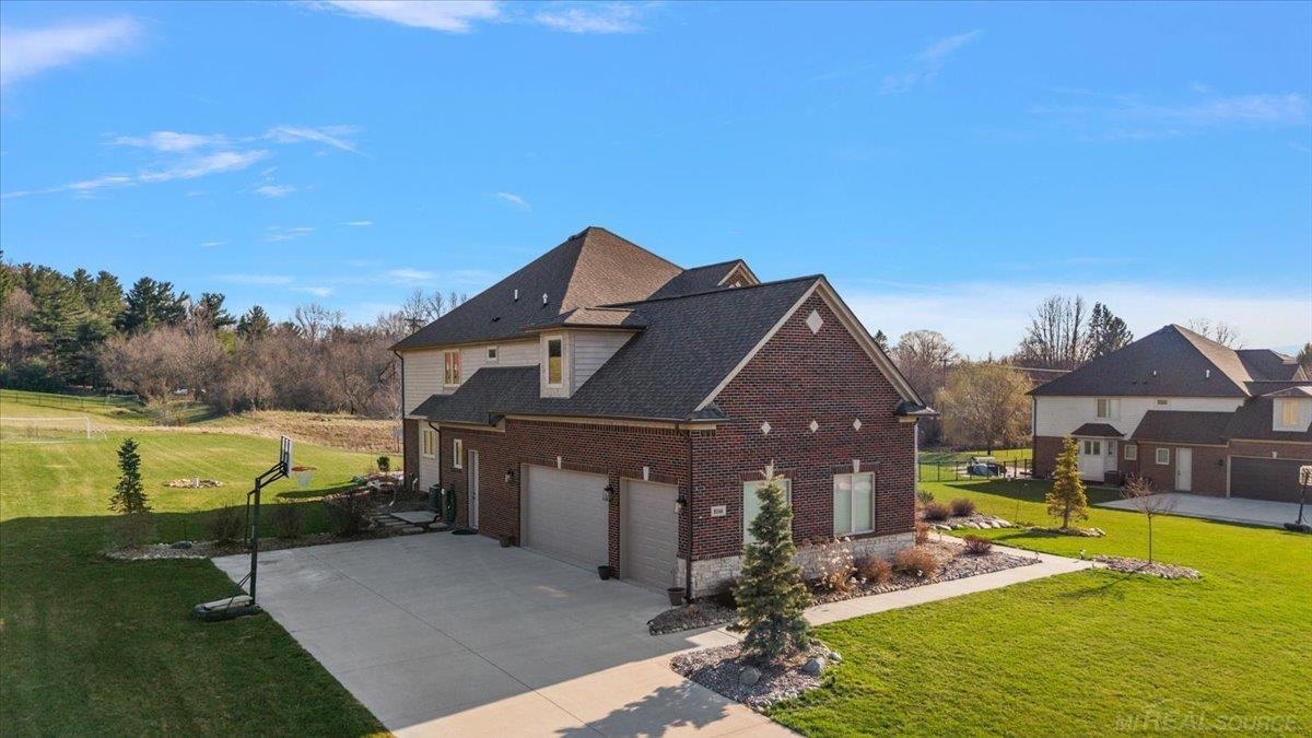 8166 Morningside Drive