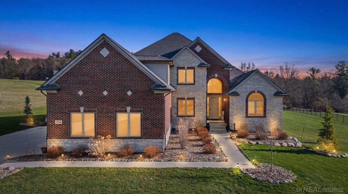 8166 Morningside Drive