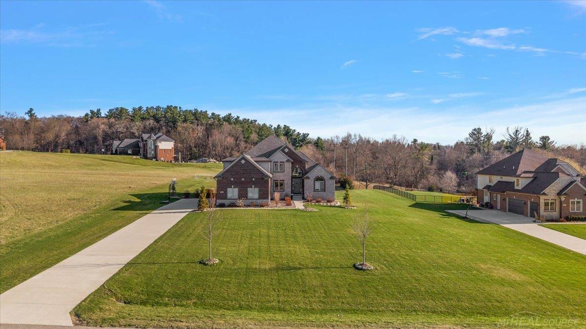 8166 Morningside Drive