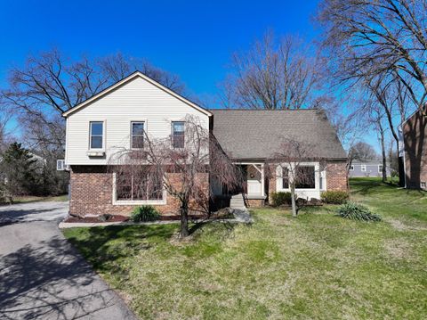 4238 STILL MEADOW Lane West Bloomfield Charter Township MI 48323