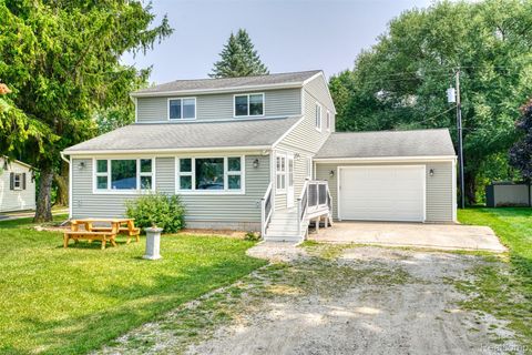 13414 N Lake Road Dexter Township MI 48137