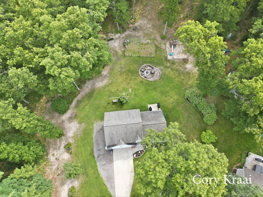 6594 Blackhawk Lane