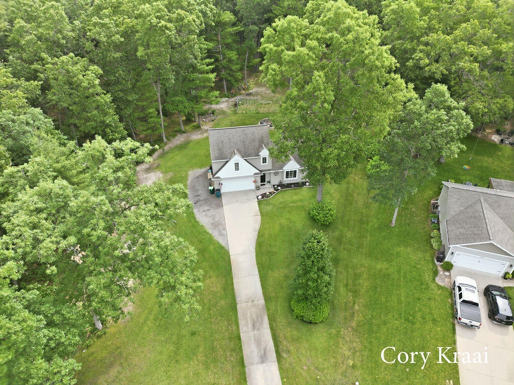 6594 Blackhawk Lane