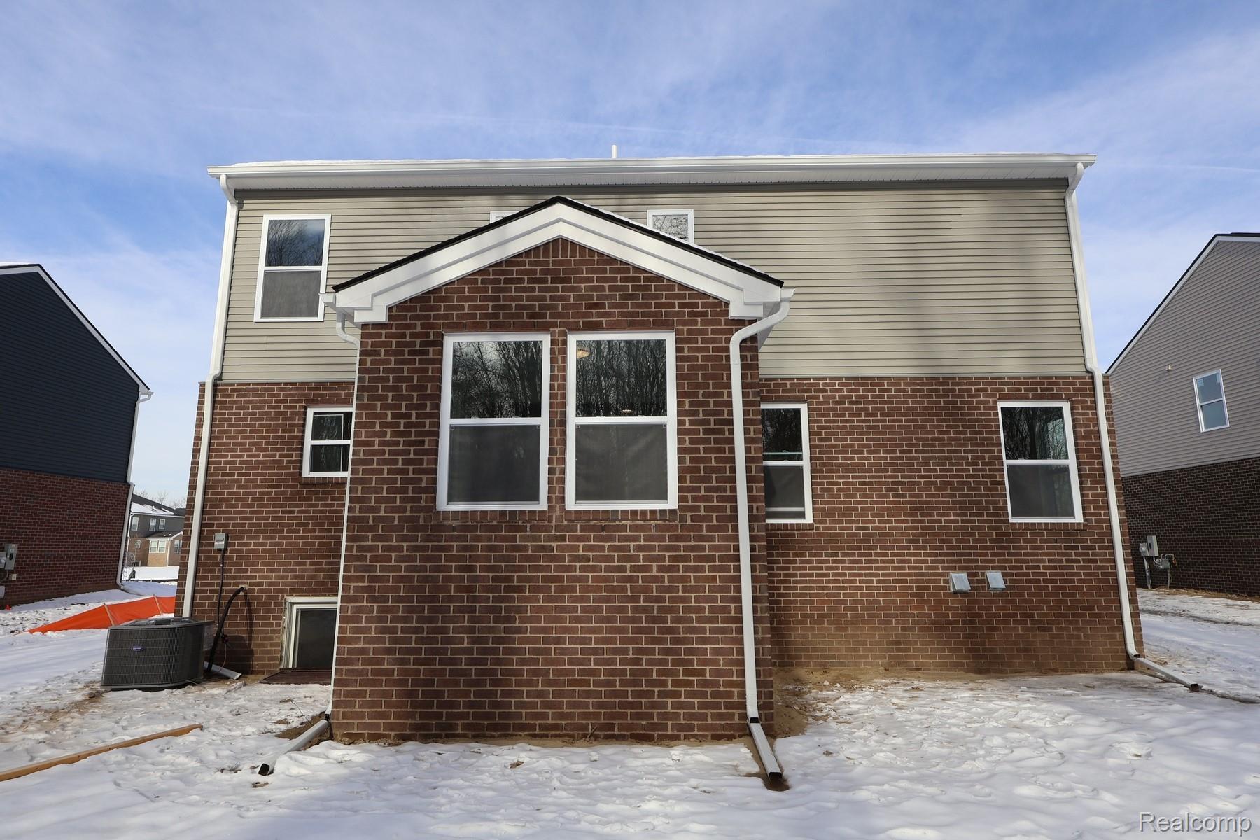 48323 Farmbrook Lane