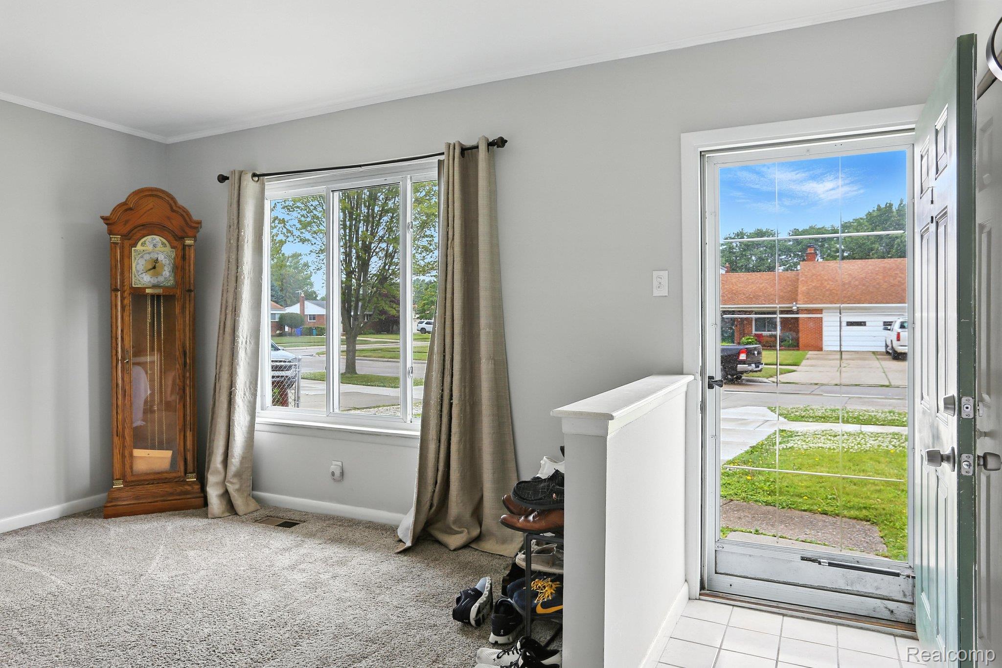 18260 Spring Court N