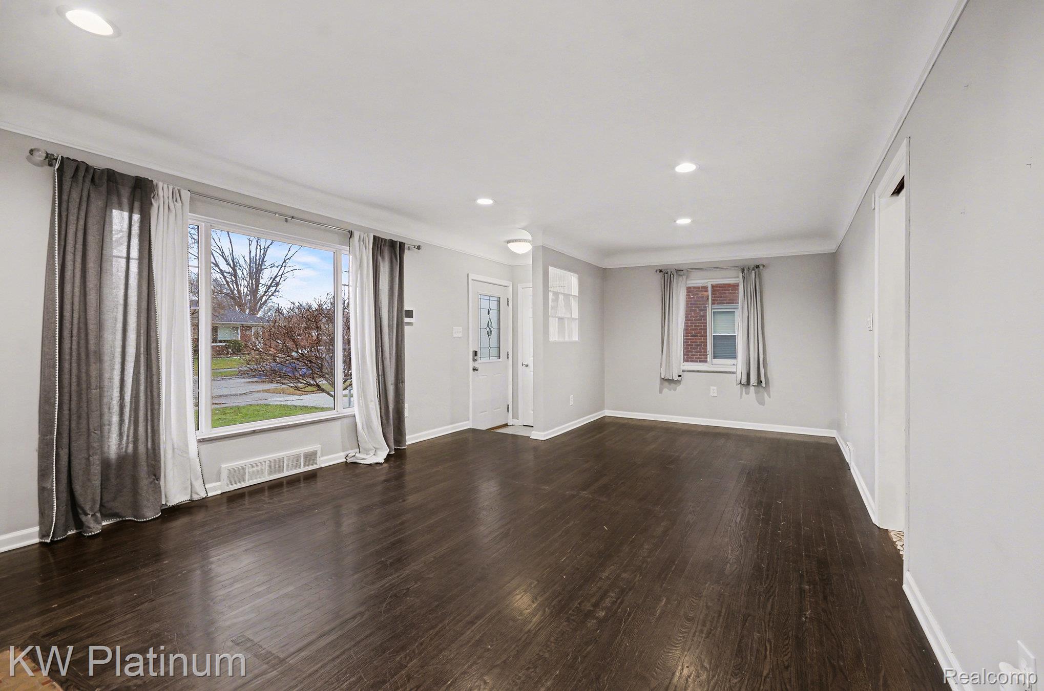 22825 Rosedale Street