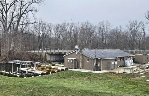 685 W Channel Drive Ovid Township MI 49036