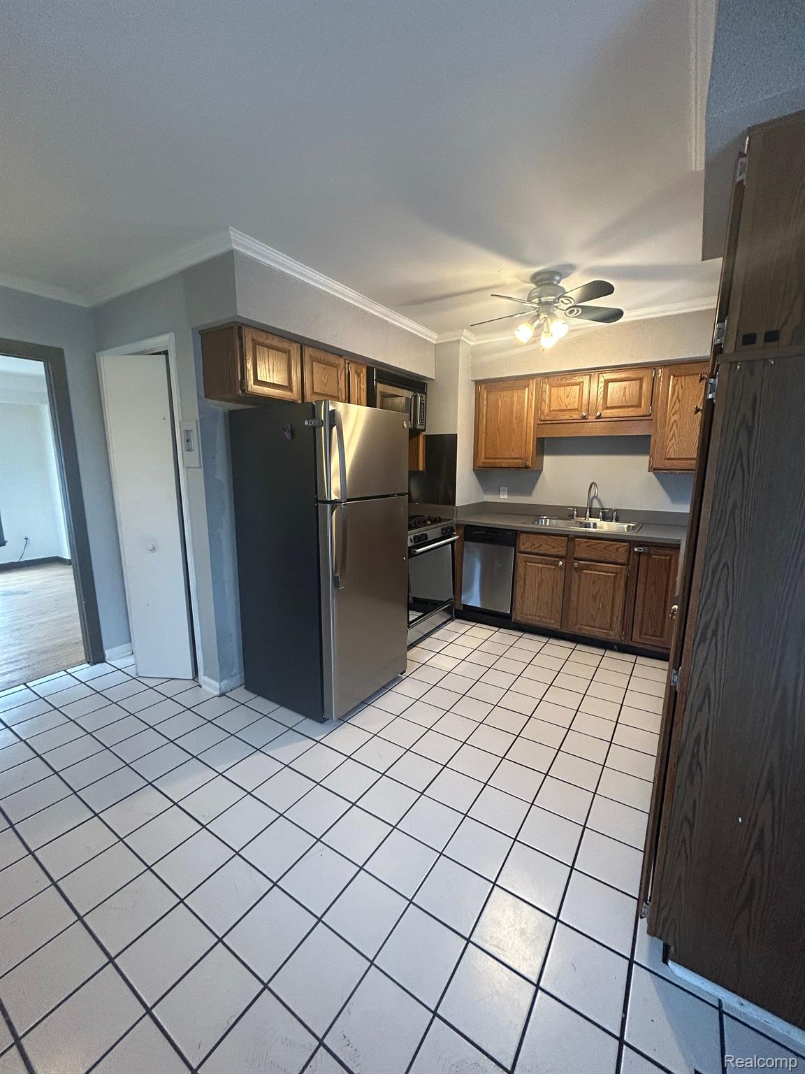 220 Bellevue Avenue