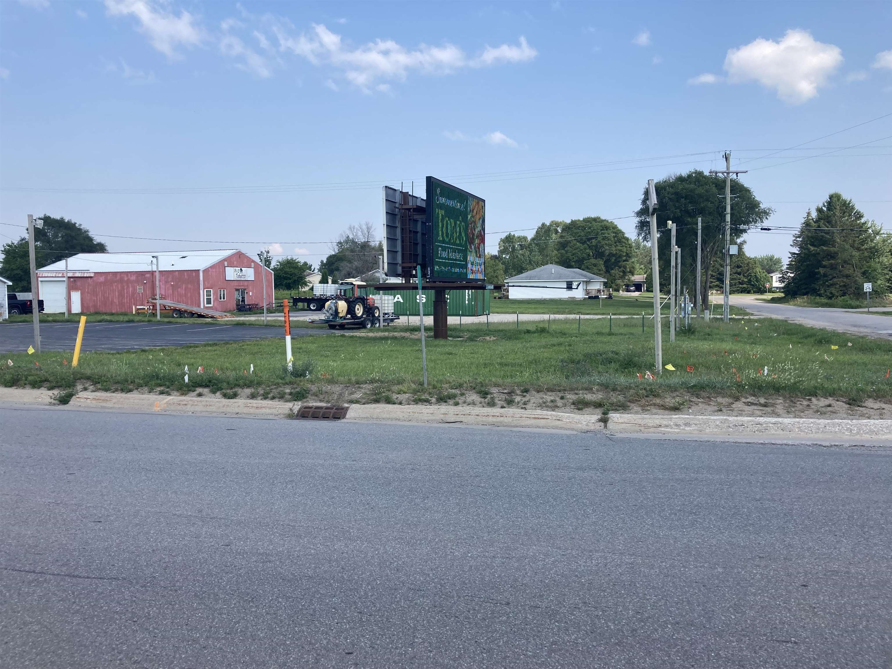 305 S US-31
