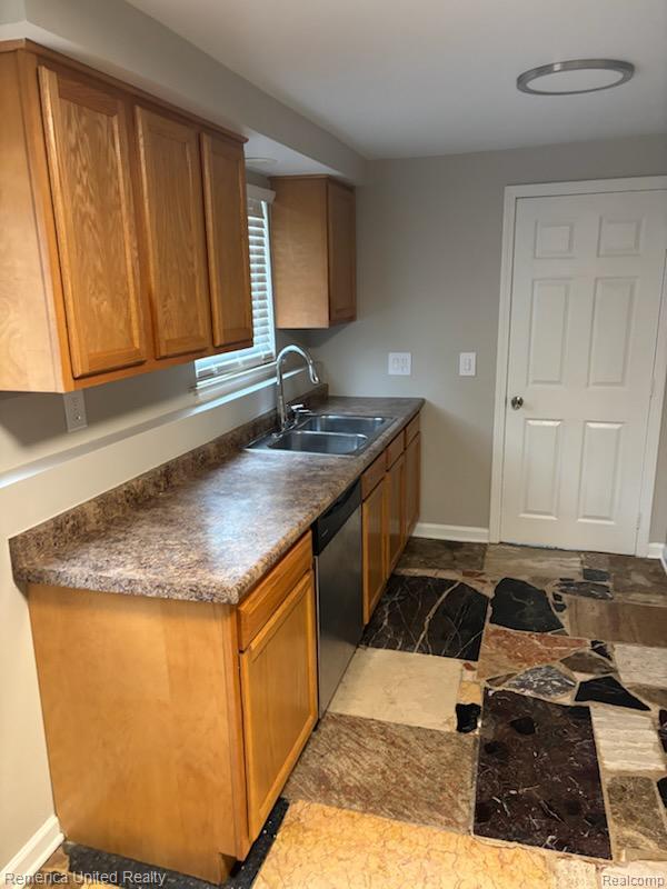 3235 Isabelle Avenue