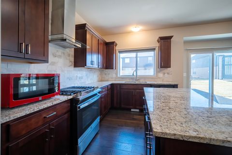 Tiny photo for 5354 Rangemore Drive, Troy City, MI 48085 (MLS # 81026010112)