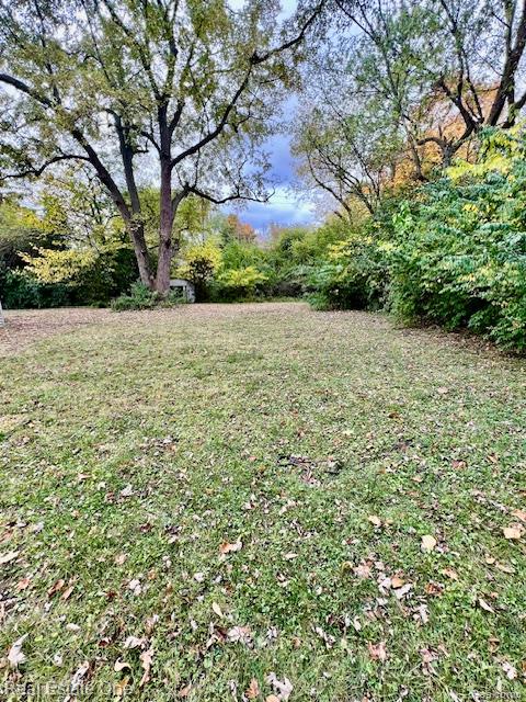 25323 ORCHARD LAKE ROAD