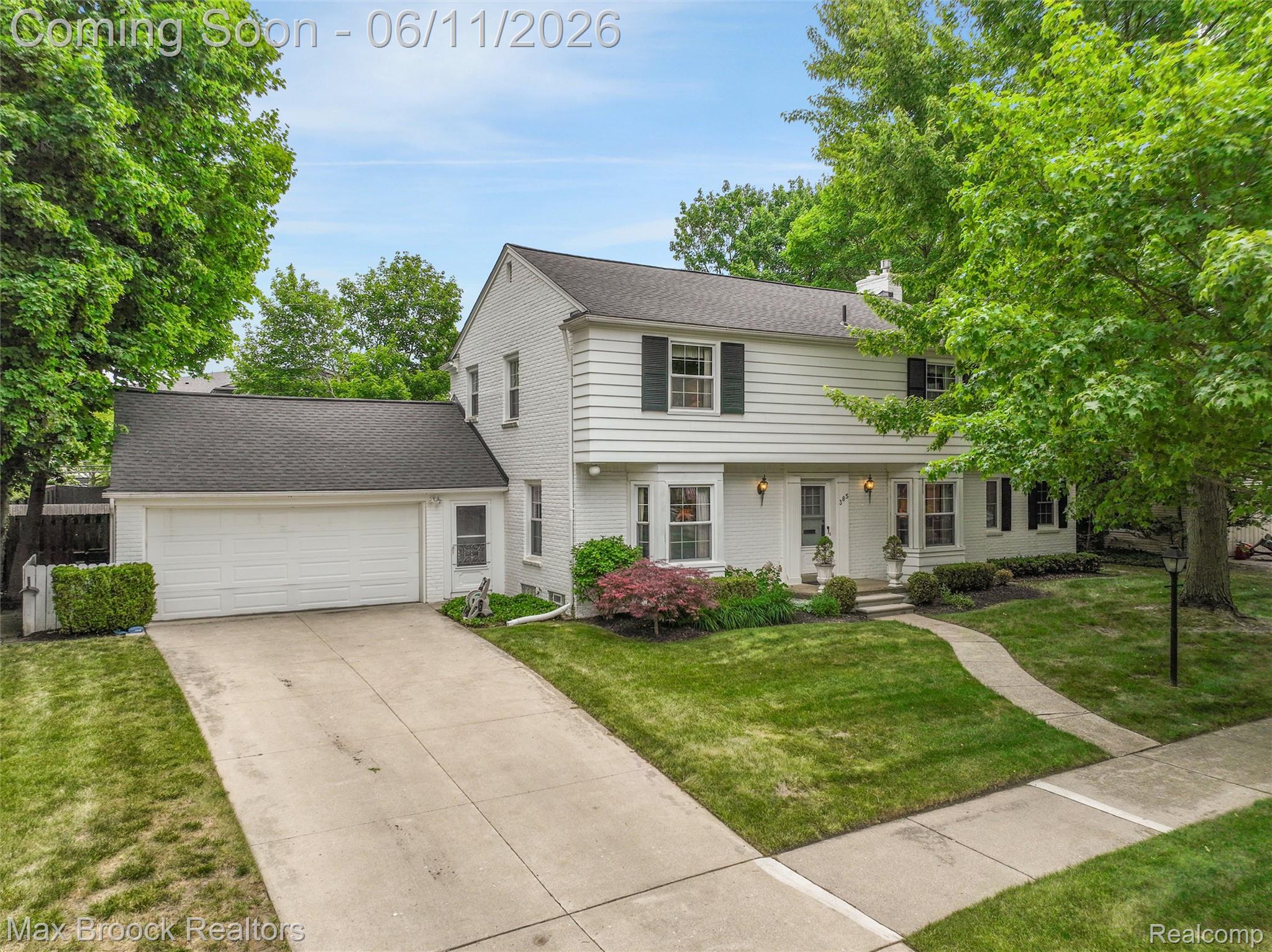 385 Golf View Boulevard