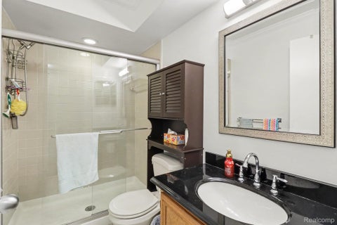 Tiny photo for 699 Charing Court, Rochester Hills City, MI 48307 (MLS # 20261067796)
