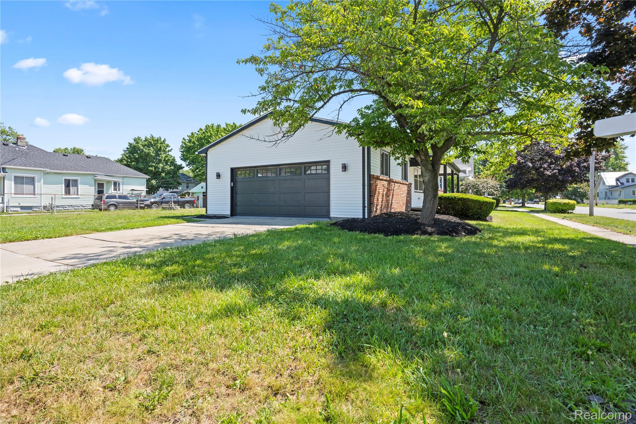 Port Huron City, Michigan 48060, United States, 3 Bedrooms Bedrooms, ,2 BathroomsBathrooms,Residential,Active,165595