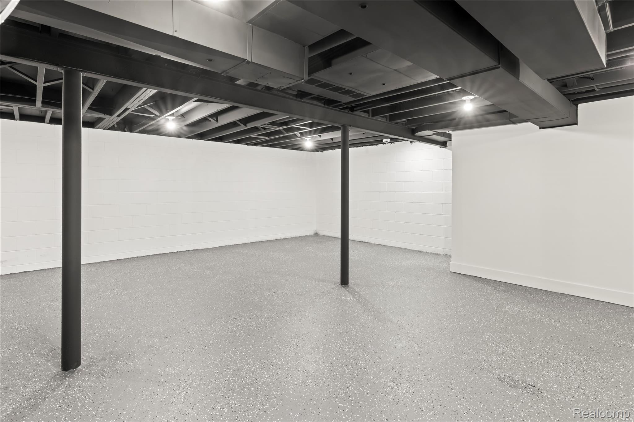 Port Huron City, Michigan 48060, United States, 3 Bedrooms Bedrooms, ,2 BathroomsBathrooms,Residential,Active,165595