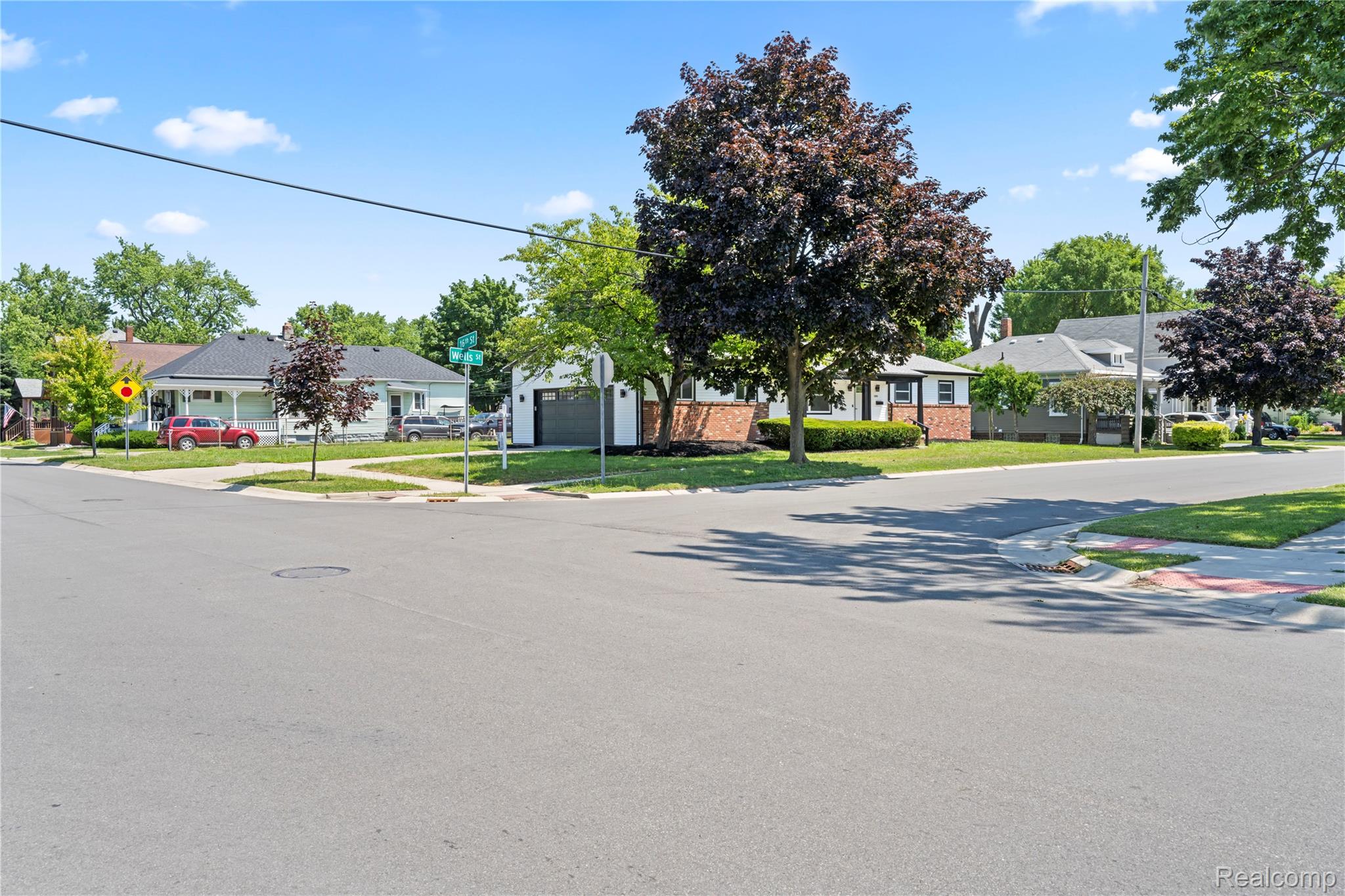 Port Huron City, Michigan 48060, United States, 3 Bedrooms Bedrooms, ,2 BathroomsBathrooms,Residential,Active,165595