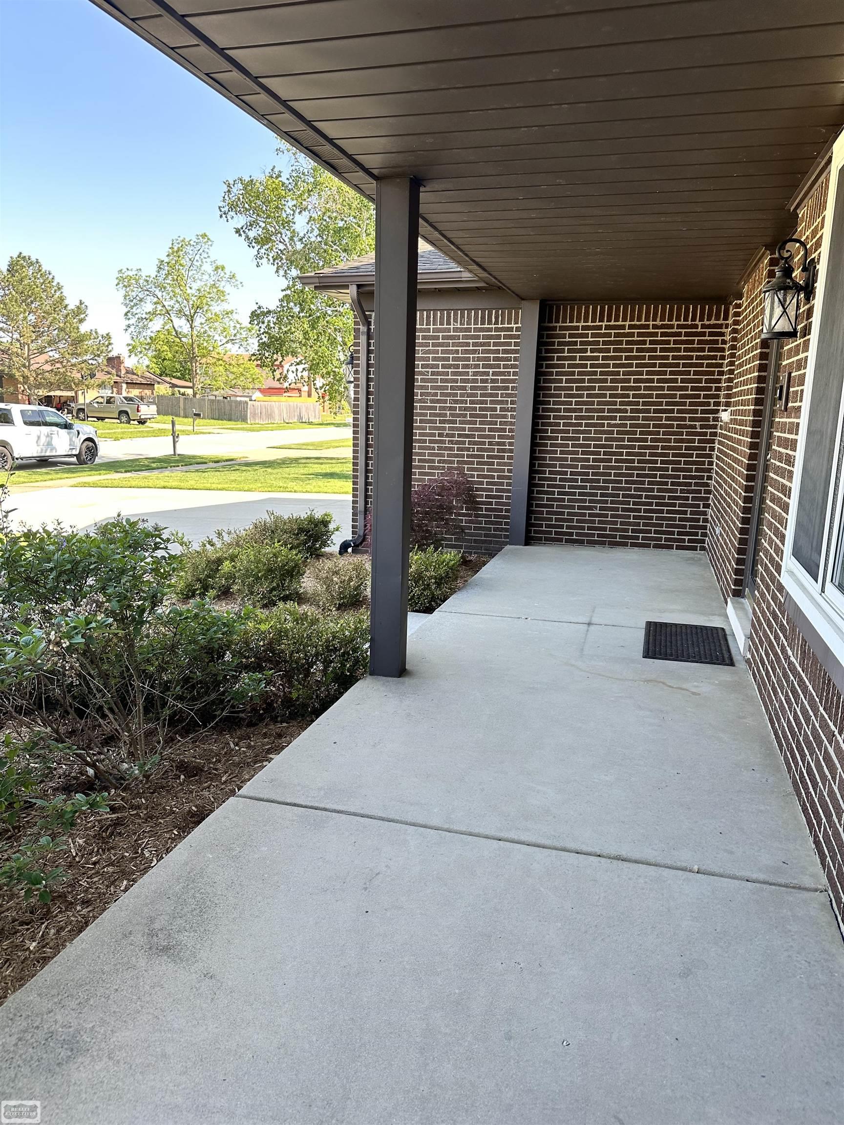 36171 Pompano Drive