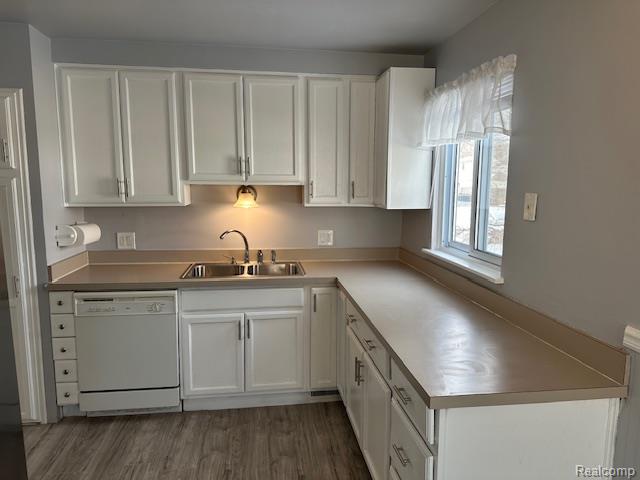 29444 Rosslyn Avenue