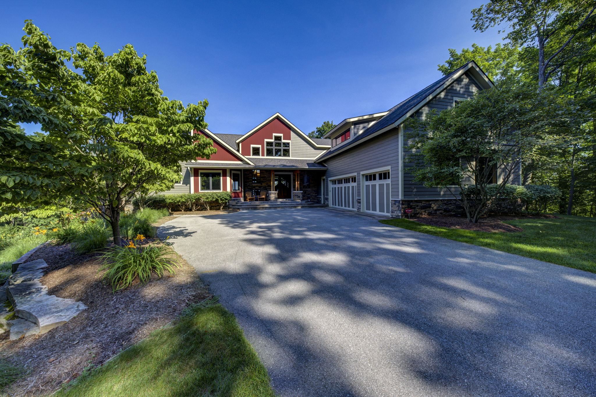 5566 S Spyglass Ridge Drive