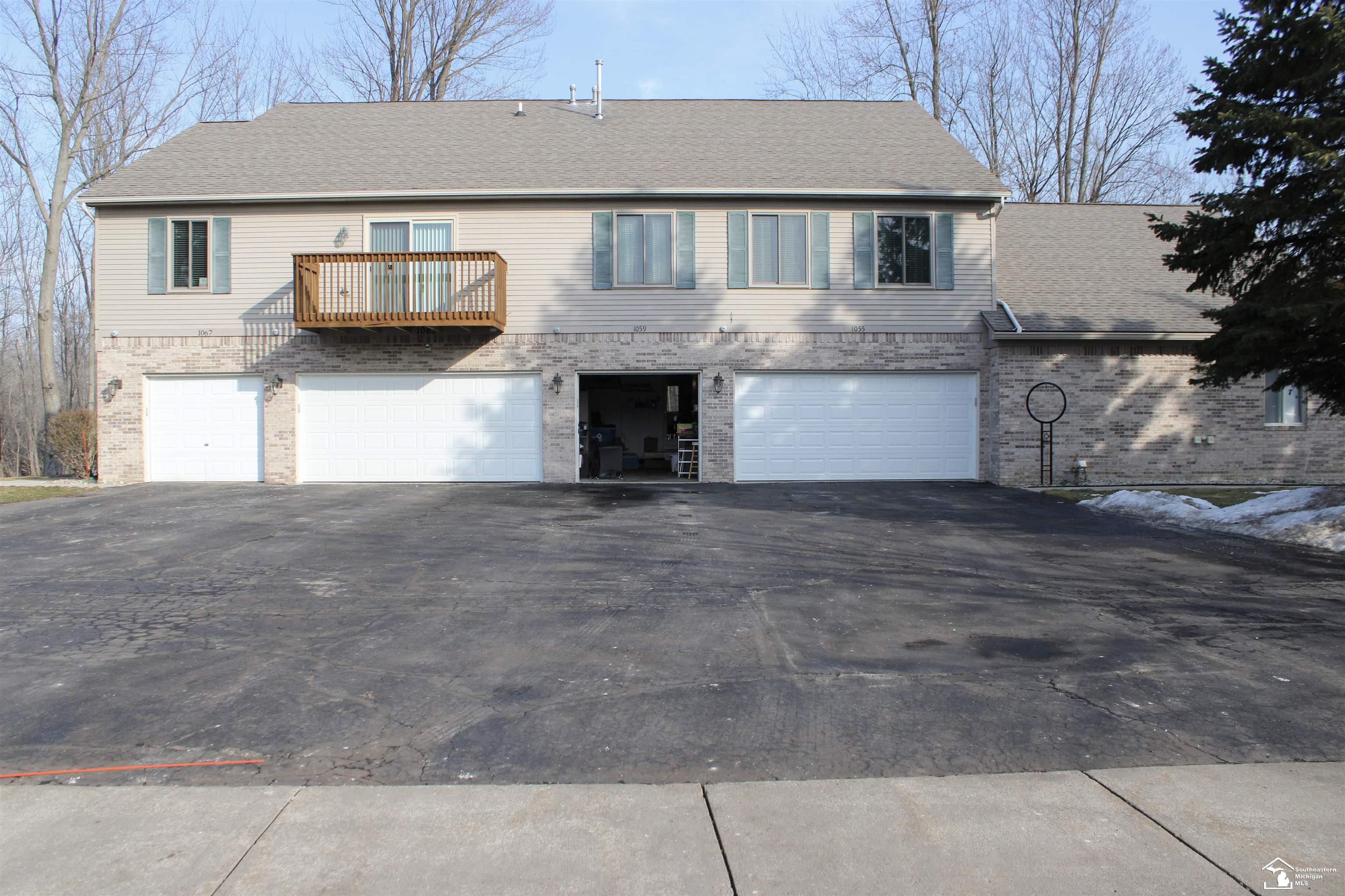 1059 Old Leake Court