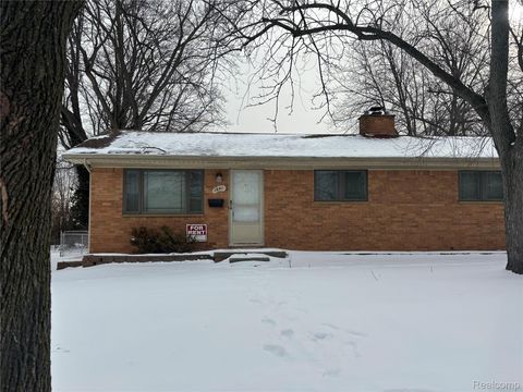1641 Fairview Avenue Royal Oak Charter Township MI 48073