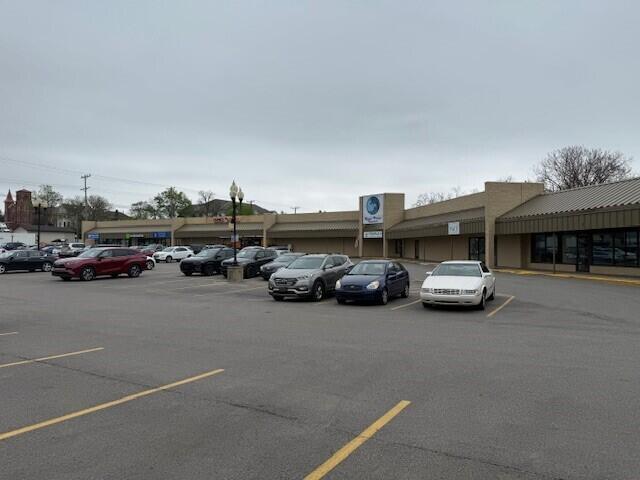 16-110 E Main Street 50