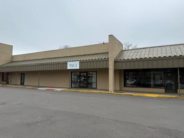 16-110 E Main Street 50