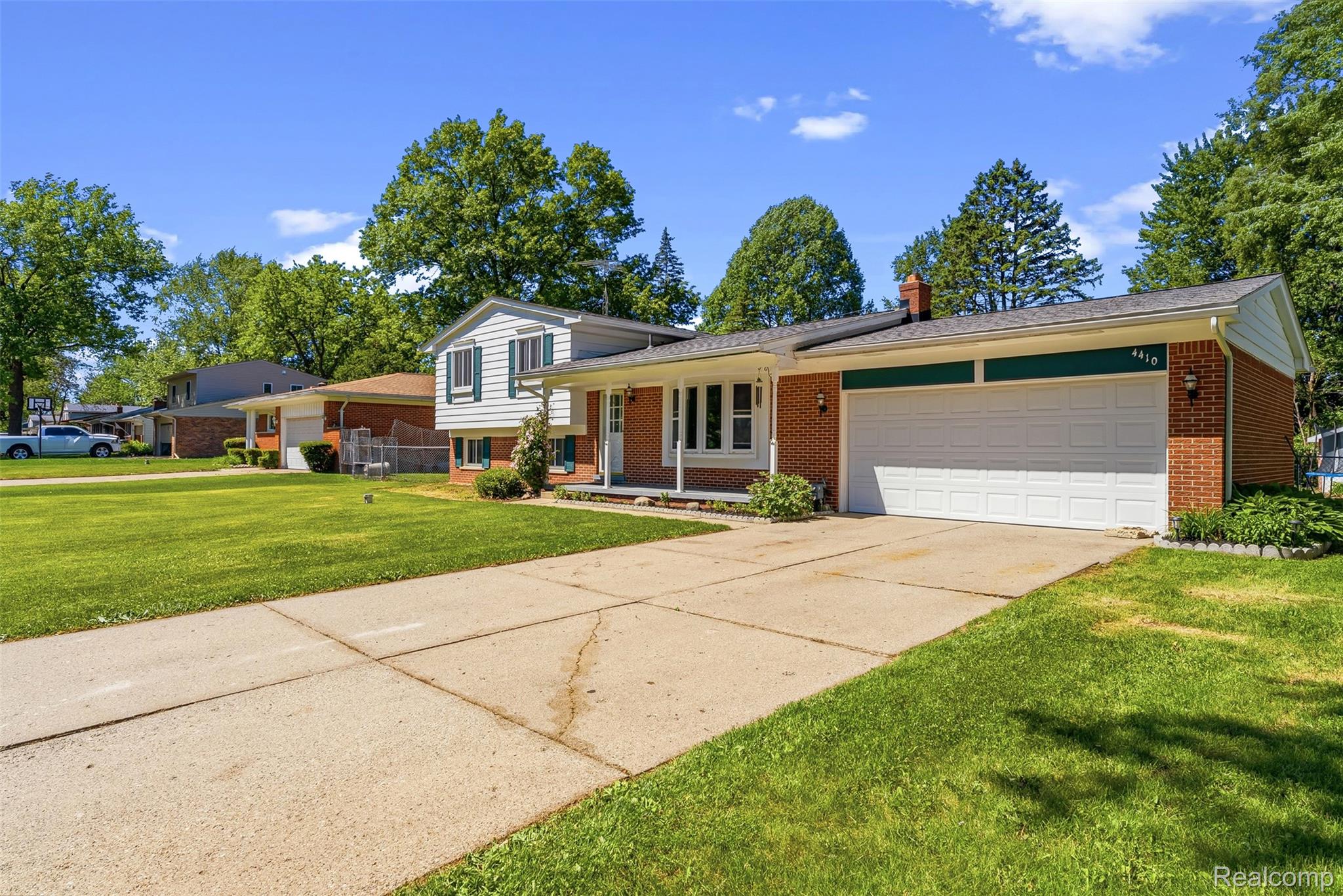 4410 Wickfield Drive