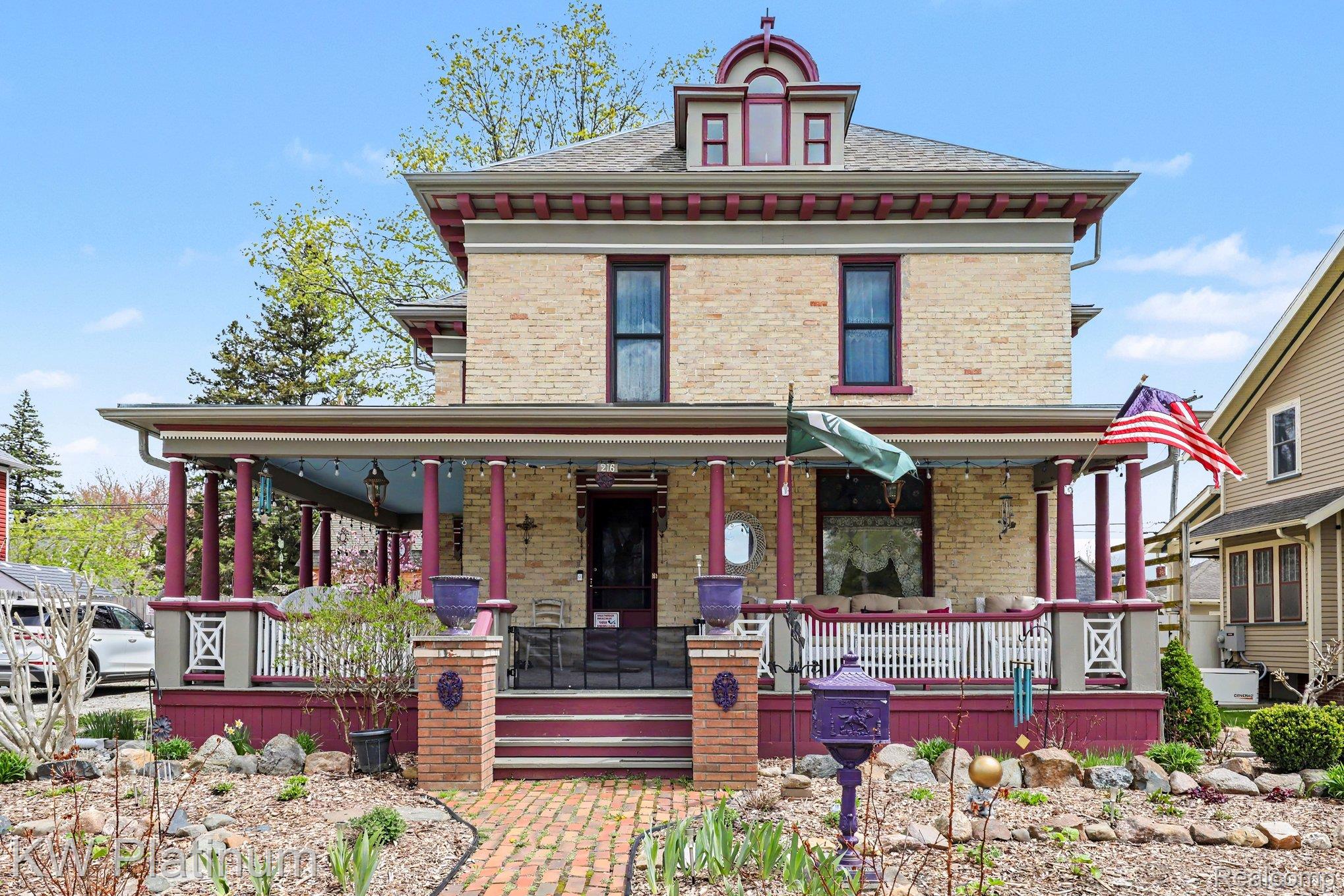 216 S Main Street