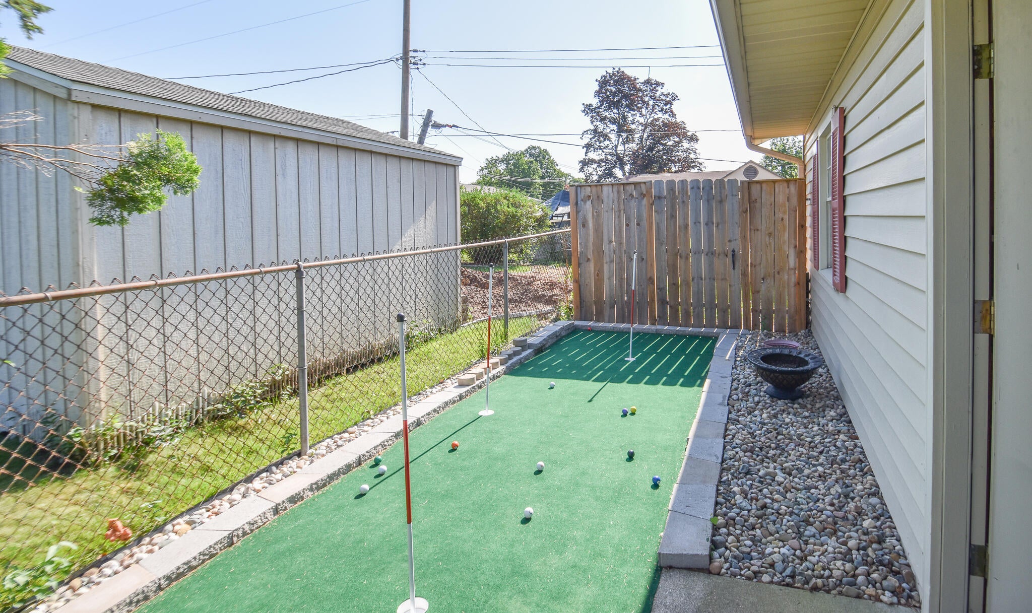 210 Maplecrest Street