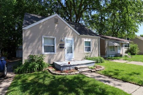 8685 FORD Avenue Warren City Macomb MI 48089