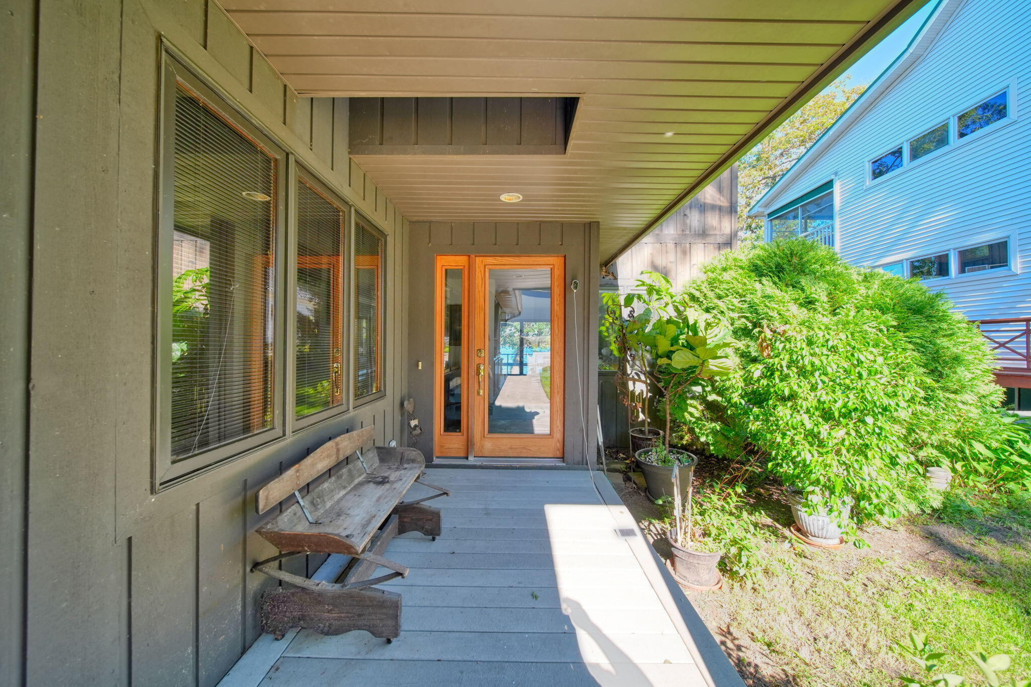 1416 Eagle Point Road