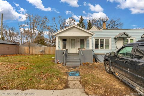 1825 16th Street Port Huron City MI 48060