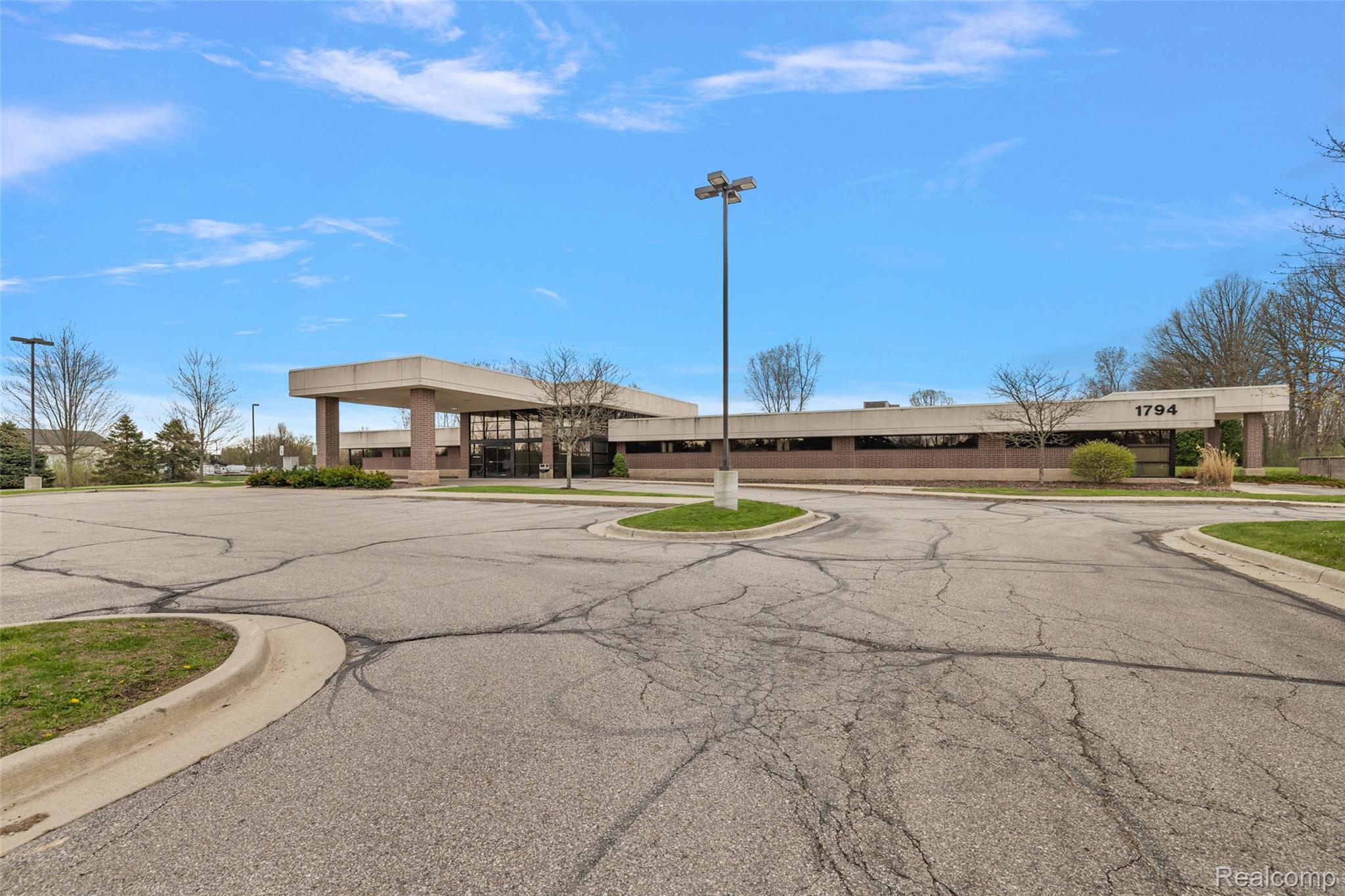 1794 N Lapeer Road