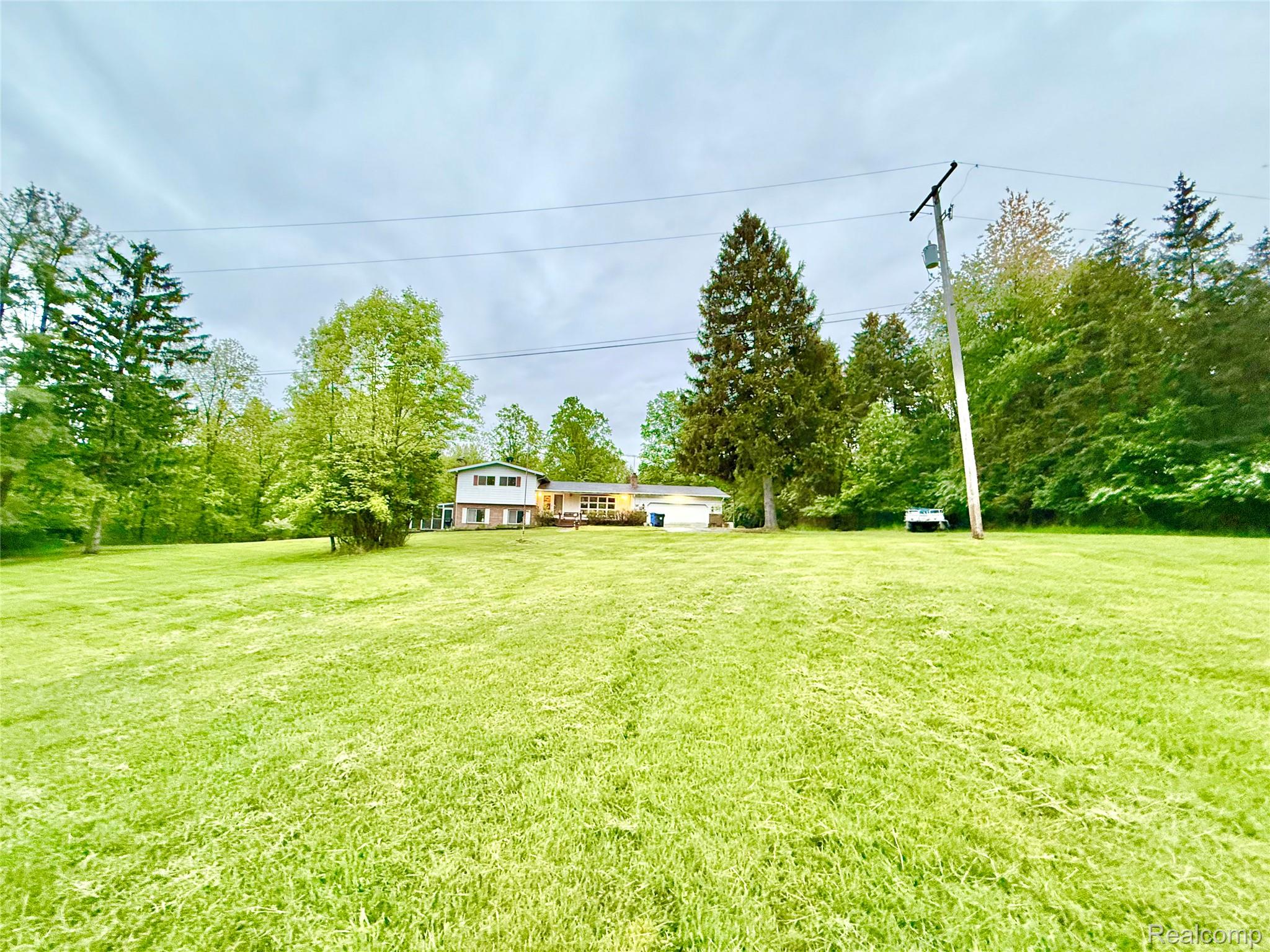 7590 Dean Road