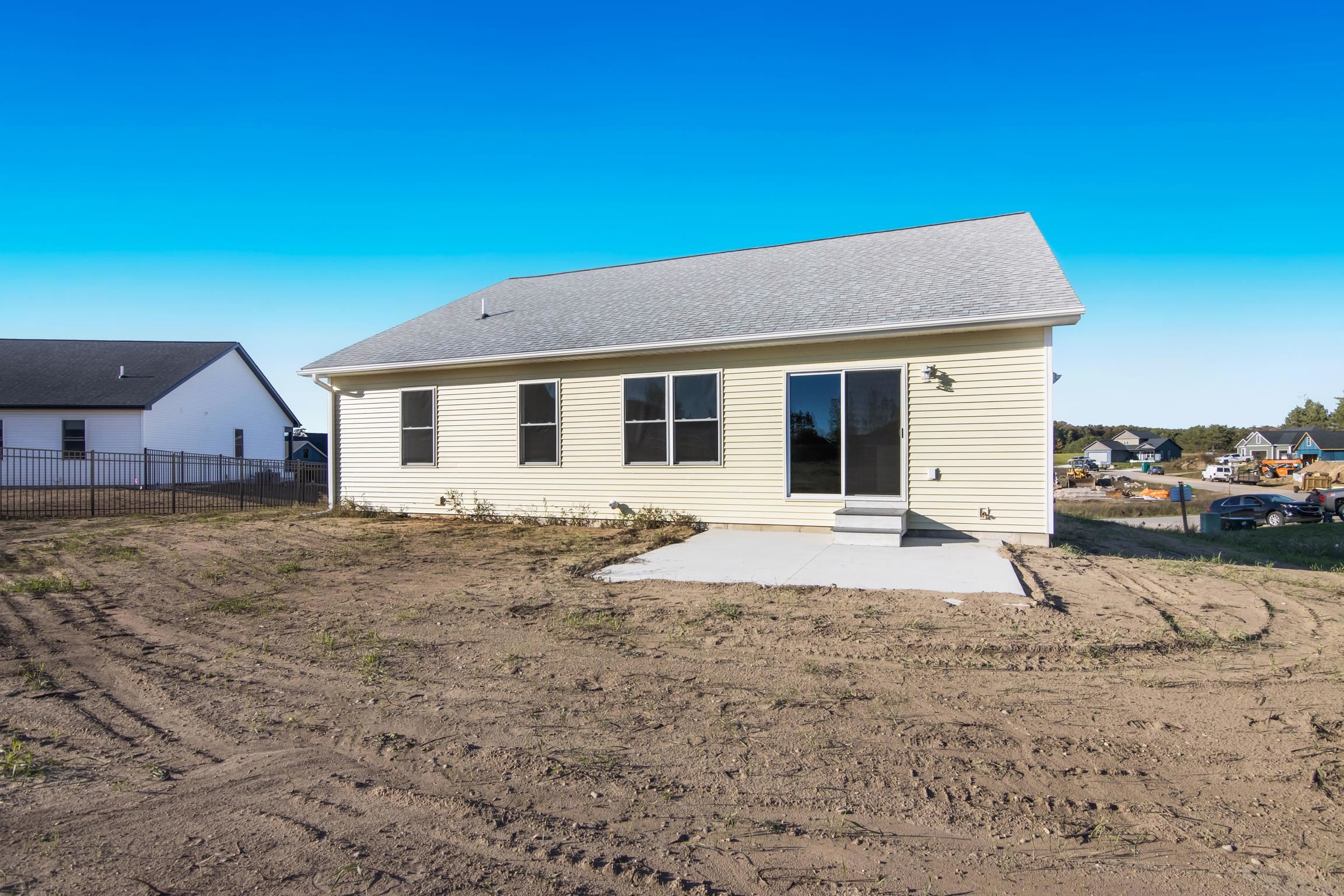 4499 LaMarche Circle