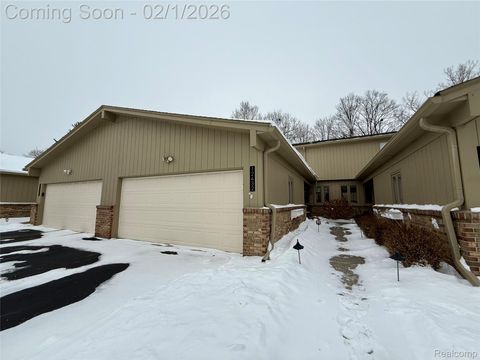12432 Pinecrest Drive 28 Plymouth Charter Township MI 48170